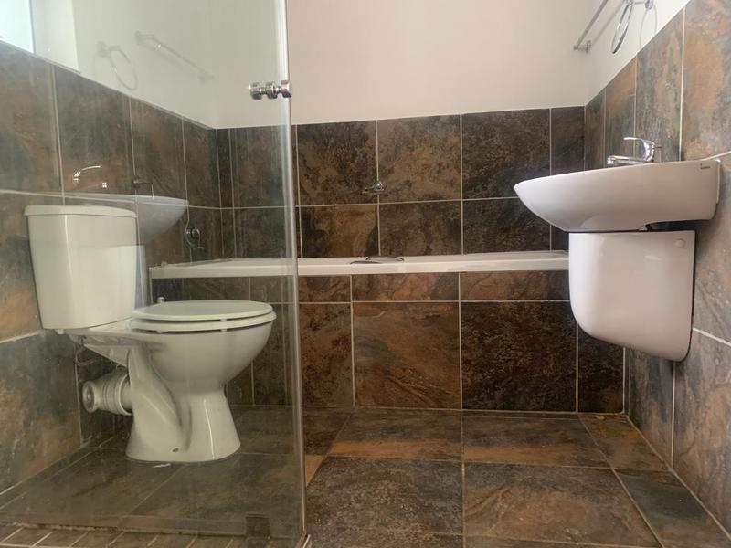 2 Bedroom Property for Sale in Hagley Western Cape